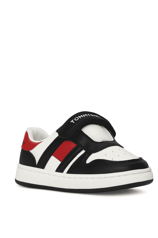 شوزات اطفالي ولادي